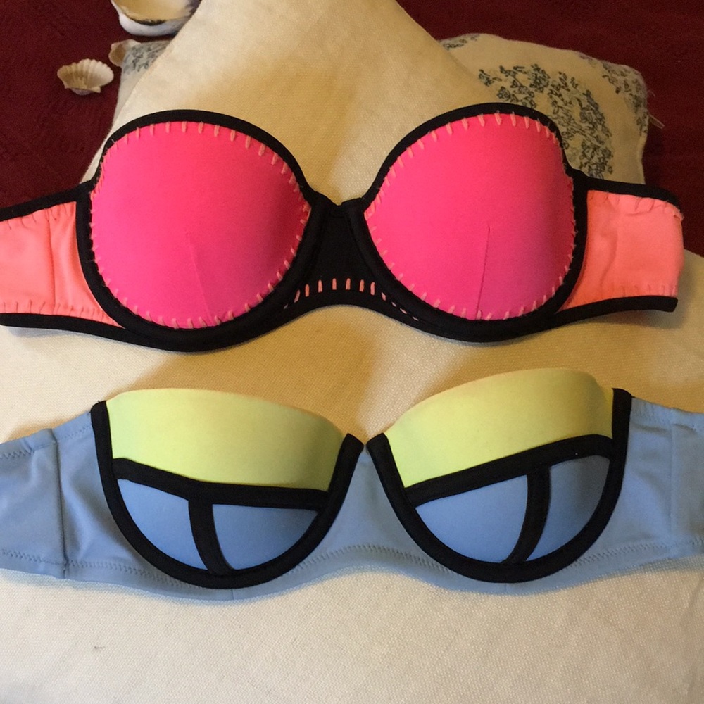 Victoria’s Secret swim tops, 32c